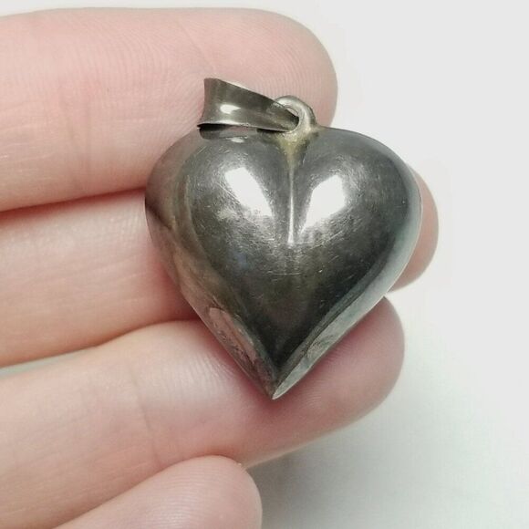 Vintage Puffy Heart Pendant, Tarnished Silver Tone, Charm, Sweetheart Estate - Picture 1 of 6